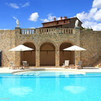 House in Italy, Giano dell'Umbria, 790 sq.m.