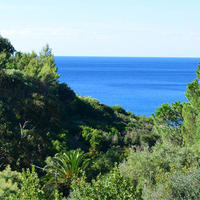 Apartment at the second line of the sea / lake, in the suburbs in Italy, Pienza, 145 sq.m.