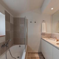 Дом в пригороде в Италии, Пьенца, 615 кв.м.