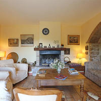 House in the suburbs in Italy, Giano dell'Umbria, 375 sq.m.