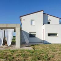 House in the suburbs in Italy, Venice, 522 sq.m.