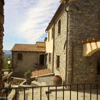 Апартаменты в пригороде в Италии, Пиза, 800 кв.м.