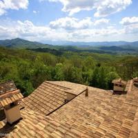 Апартаменты в пригороде в Италии, Пиза, 800 кв.м.