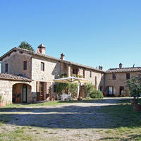 Дом в Италии, Пьенца, 600 кв.м.