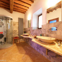 Дом в Италии, Пьенца, 600 кв.м.