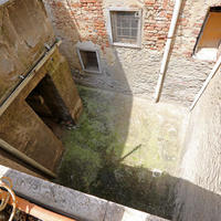 Апартаменты в центре города в Италии, Пьенца, 135 кв.м.