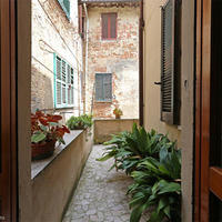 Апартаменты в центре города в Италии, Пьенца, 135 кв.м.