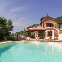 Villa in the suburbs in Italy, Giano dell'Umbria, 250 sq.m.