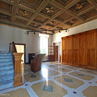 Apartment in the city center in Italy, Lazio, 453 sq.m.