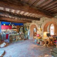 House in Italy, Giano dell'Umbria, 435 sq.m.