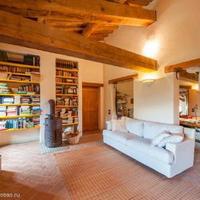 House in Italy, Giano dell'Umbria, 435 sq.m.