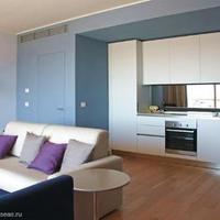 Apartment at the first line of the sea / lake in Italy, Pisa, 78 sq.m.