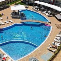 Апартаменты на первой линии моря/озера в Болгарии, Бургасская область, Елените, 49 кв.м.