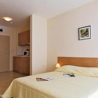 Апартаменты на первой линии моря/озера в Болгарии, Бургасская область, Елените, 49 кв.м.