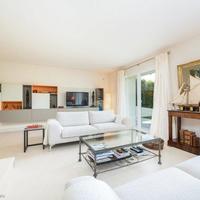Villa in Guyane, 140 sq.m.