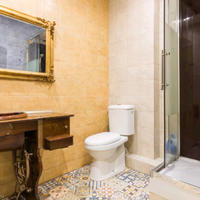 Flat in the city center in Spain, Catalunya, Barcelona, 150 sq.m.