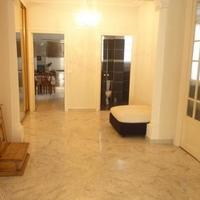 Flat in the city center in Guyane, 215 sq.m.