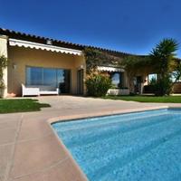 Villa in Guyane, 180 sq.m.