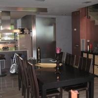 Дом на второй линии моря/озера в Испании, Каталония, Багур, 250 кв.м.