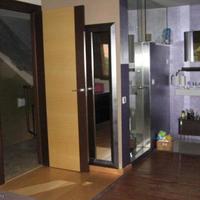 Дом на второй линии моря/озера в Испании, Каталония, Багур, 250 кв.м.