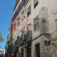 Other commercial property in Portugal, Lisbon, 93 sq.m.