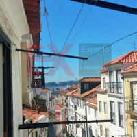 Other commercial property in Portugal, Lisbon, 93 sq.m.
