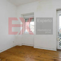 Other commercial property in Portugal, Lisbon, 112 sq.m.