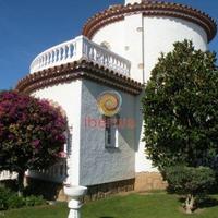 Дом в Испании, Каталония, Багур