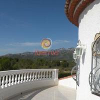 Дом в Испании, Каталония, Багур