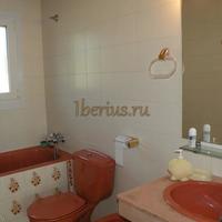 Дом в Испании, Каталония, Багур