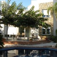 Дом в Испании, Каталония, Багур