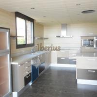 Дом в Испании, Каталония, Багур