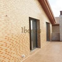 Дом в Испании, Каталония, Багур