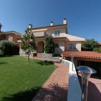 Дом в Испании, Каталония, Багур