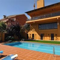 Дом в Испании, Каталония, Багур