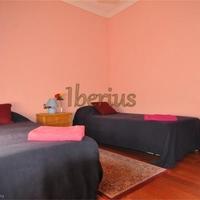 Дом в Испании, Каталония, Багур