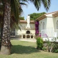 Дом в Испании, Каталония, Багур