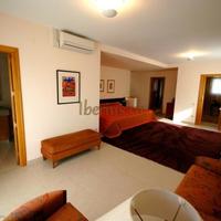 Дом в Испании, Каталония, Багур