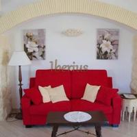 Дом в Испании, Каталония, Багур