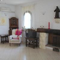 Дом в Испании, Каталония, Багур