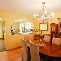 Дом в Испании, Каталония, Багур