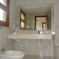 Дом в Испании, Каталония, Жирона