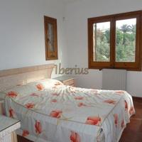 Дом в Испании, Каталония, Жирона