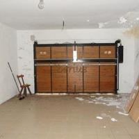 Дом в Испании, Каталония, Жирона