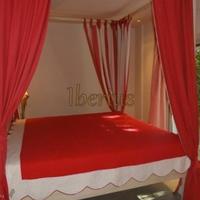 Дом в Испании, Каталония, Жирона