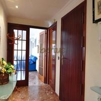 Квартира на второй линии моря/озера, в центре города в Испании, Каталония, Багур