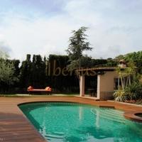 Вилла в Испании, Каталония, Жирона