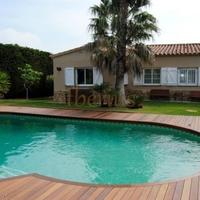 Вилла в Испании, Каталония, Жирона