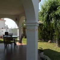 Дом в Испании, Каталония, Багур