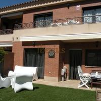 Таунхаус в Испании, Каталония, Багур